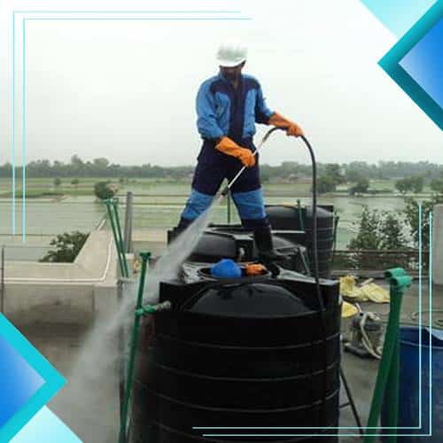 تنظيف حزانات المياه